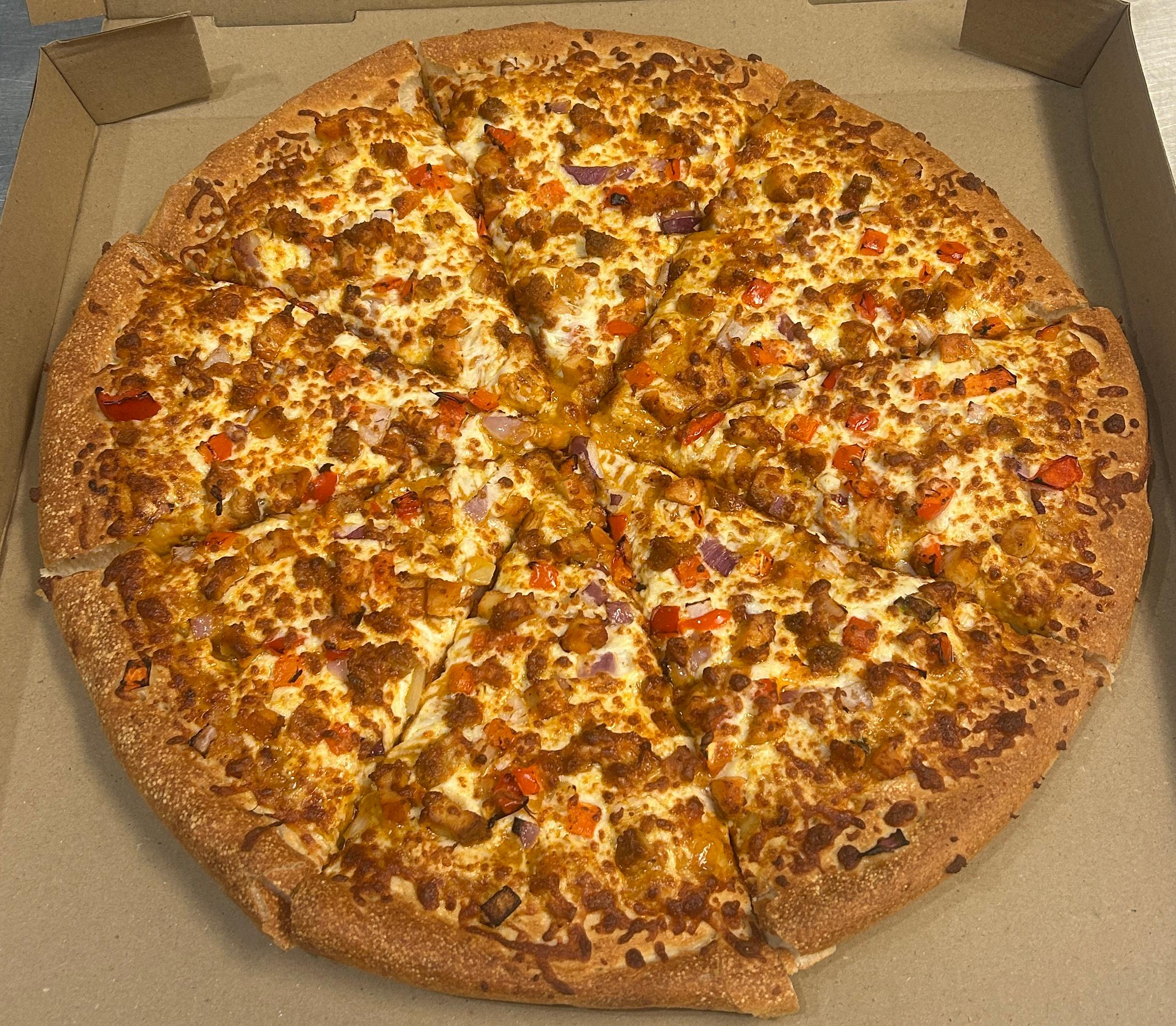 Butter Chicken Pizza